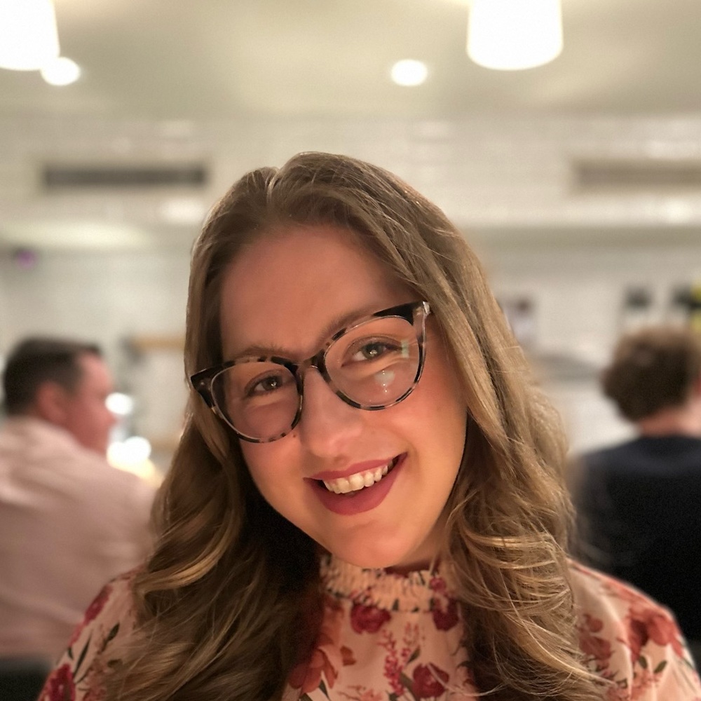 Meet your Posher, Victoria